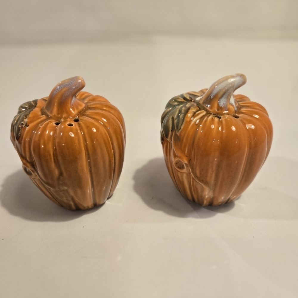 Pumpkin Salt & Pepper‎ Shakers Orange Thanksgiving Autumn Harvest Table Decor